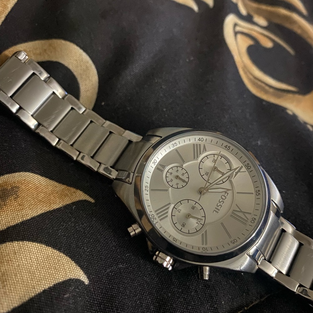 Fossil watch
